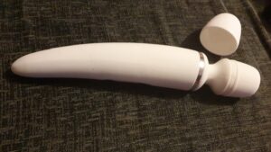 final stage of exploring the wand-er woman by satisfyer. Removing the head